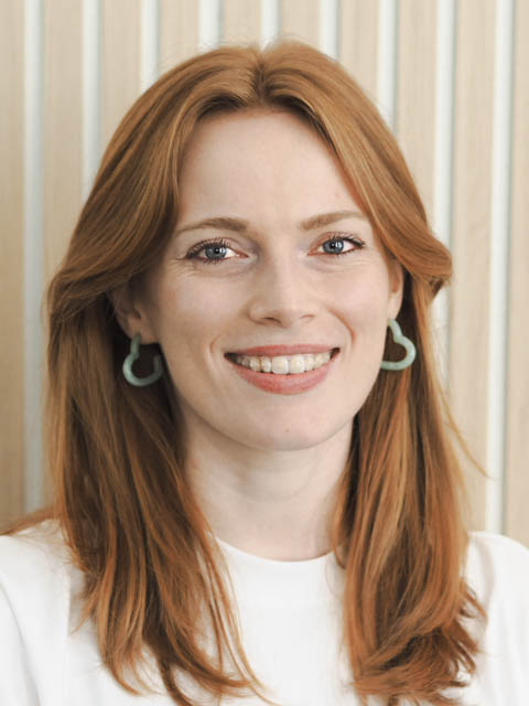 Sandy Davies - Gründerin, Physiotherapeutin, Trainerin